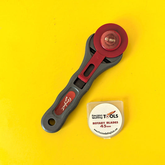 45mm Rotary cutter + 2 replacement blades