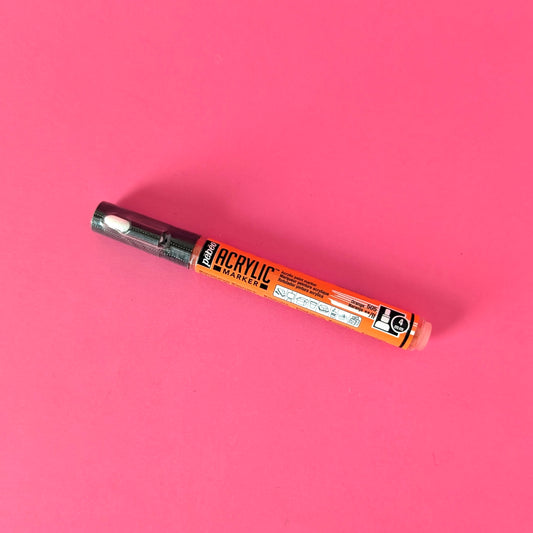 Acrylic paint marker