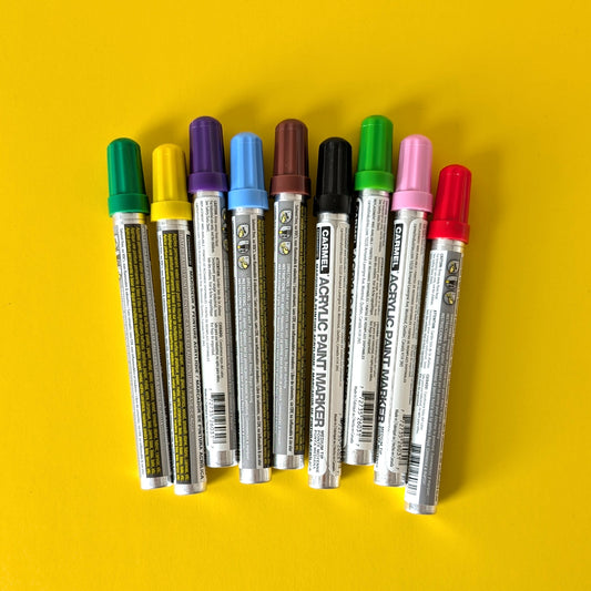Acrylic paint marker set
