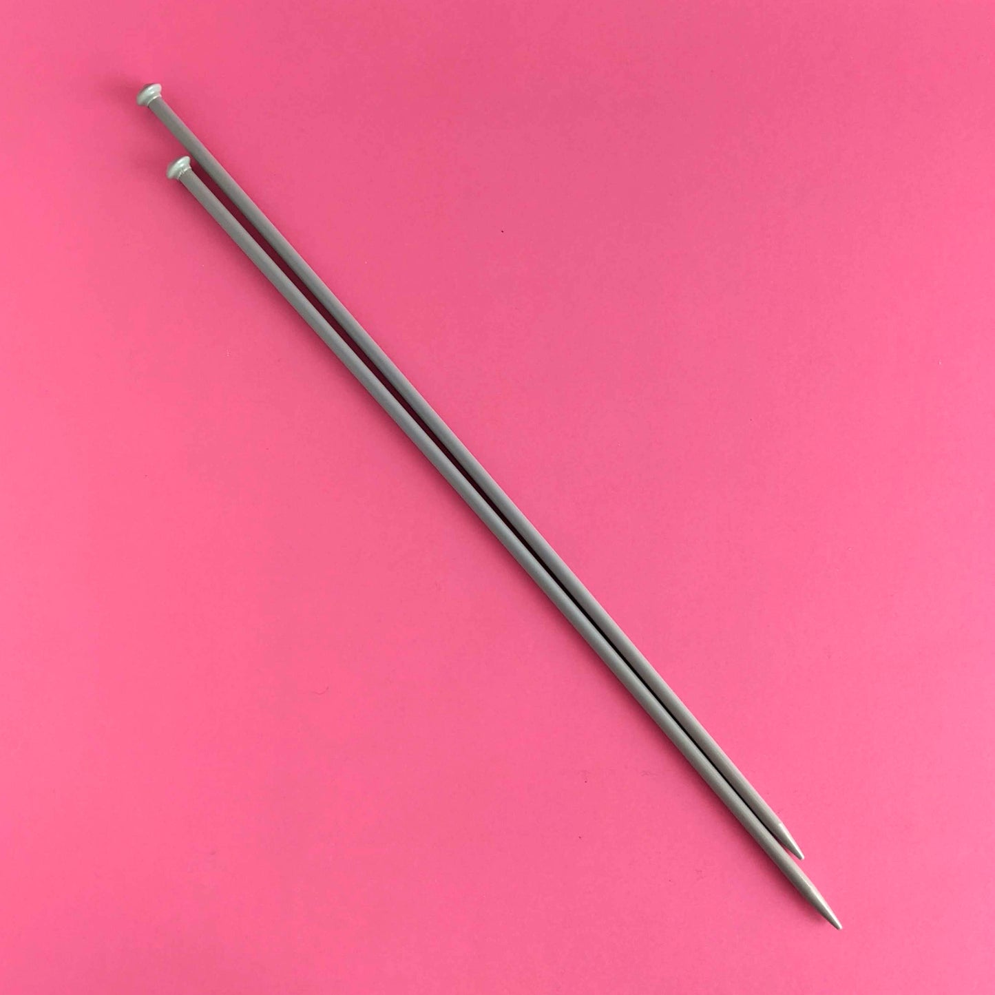 5.5mm Knitting needles